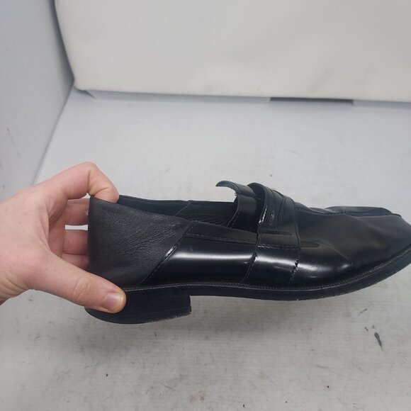 Maison Martin Margiela WOMENS Patent Black Split Toe Loafer - Picture 3 of 13